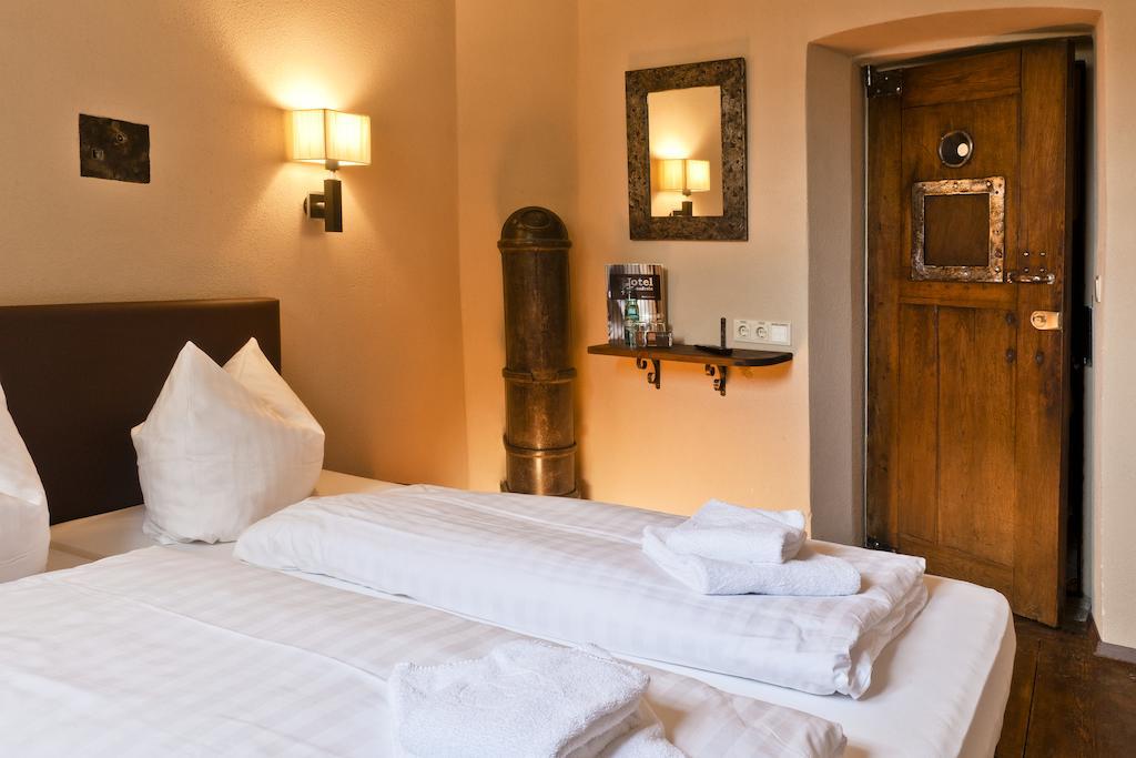 Knast-Hotel Fronfeste Amberg Room photo